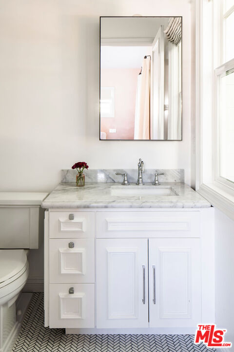 6434 Colgate Avenue Los Angeles, CA 90048 - Photo 14 of 24