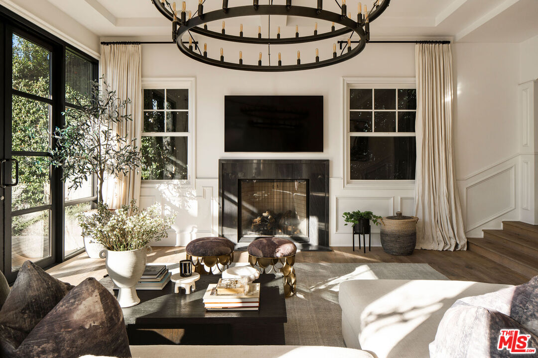 6434 Colgate Avenue Los Angeles, CA 90048 - Photo 7 of 24