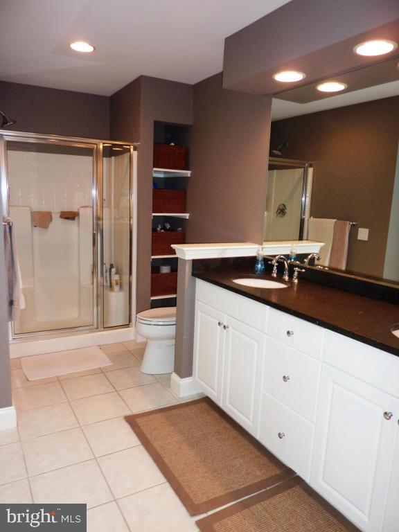 1008 Laureldale Court Lititz, PA 17543 - Photo 26 of 51