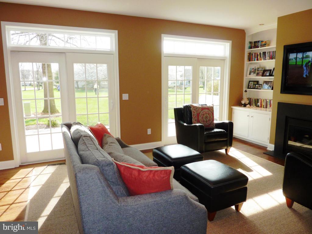 1008 Laureldale Court Lititz, PA 17543 - Photo 8 of 51