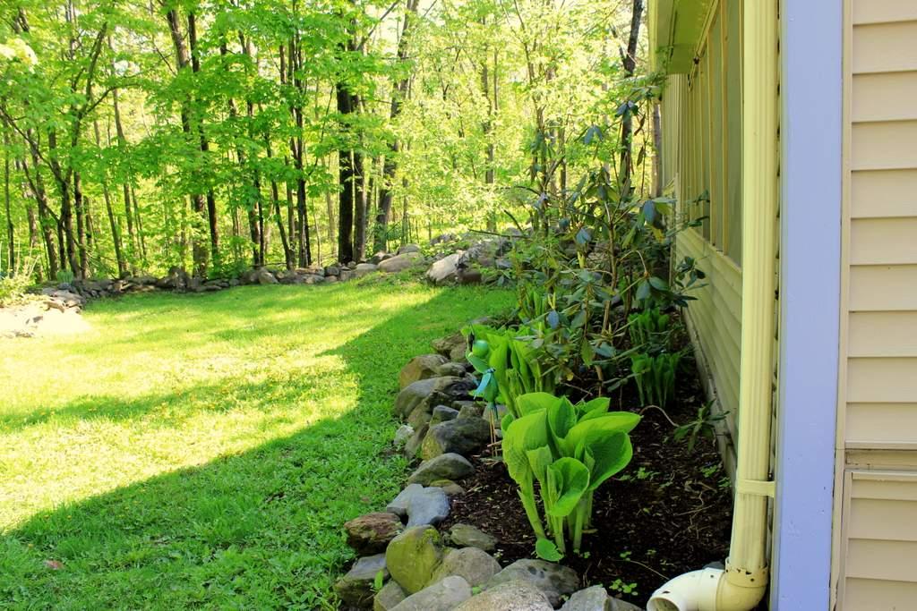 581 South Strong Road Farmington, ME 04938 - Photo 33 of 33 Yard