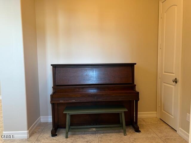 5200 Breakers Way Oxnard, CA 93035 - Photo 6 of 75 IMG_9072