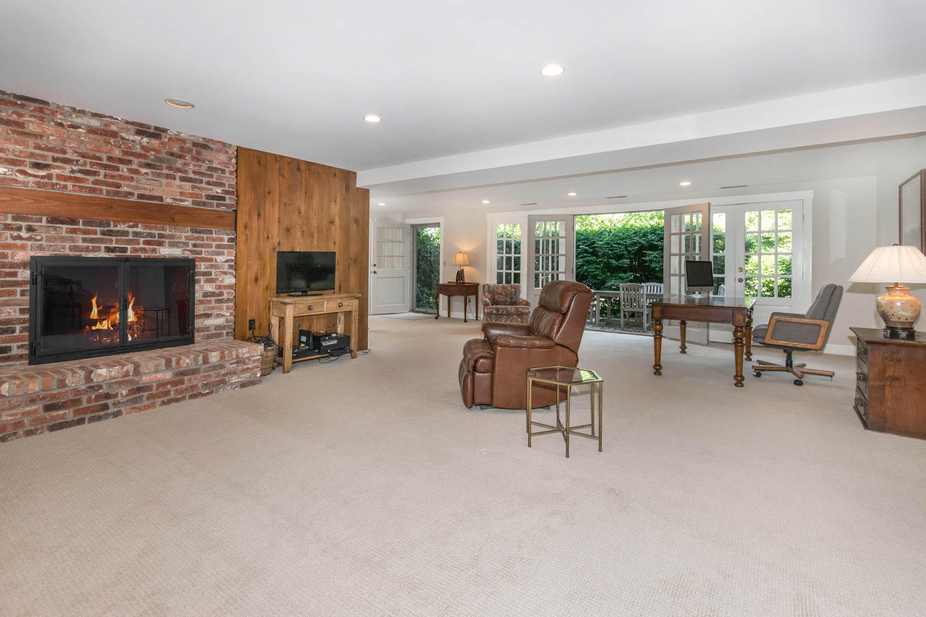 181 Parade Hill Road New Canaan, CT 06840 - Photo 27 of 35 26