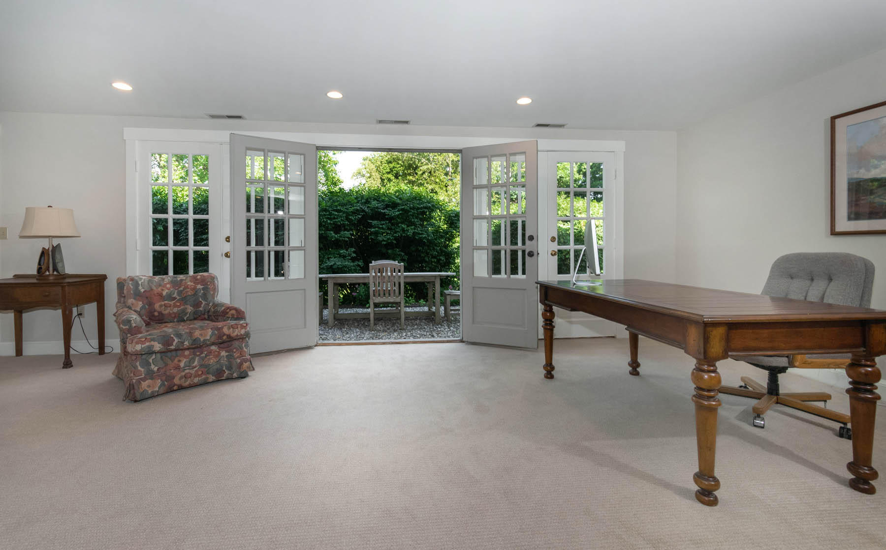 181 Parade Hill Road New Canaan, CT 06840 - Photo 28 of 35 27
