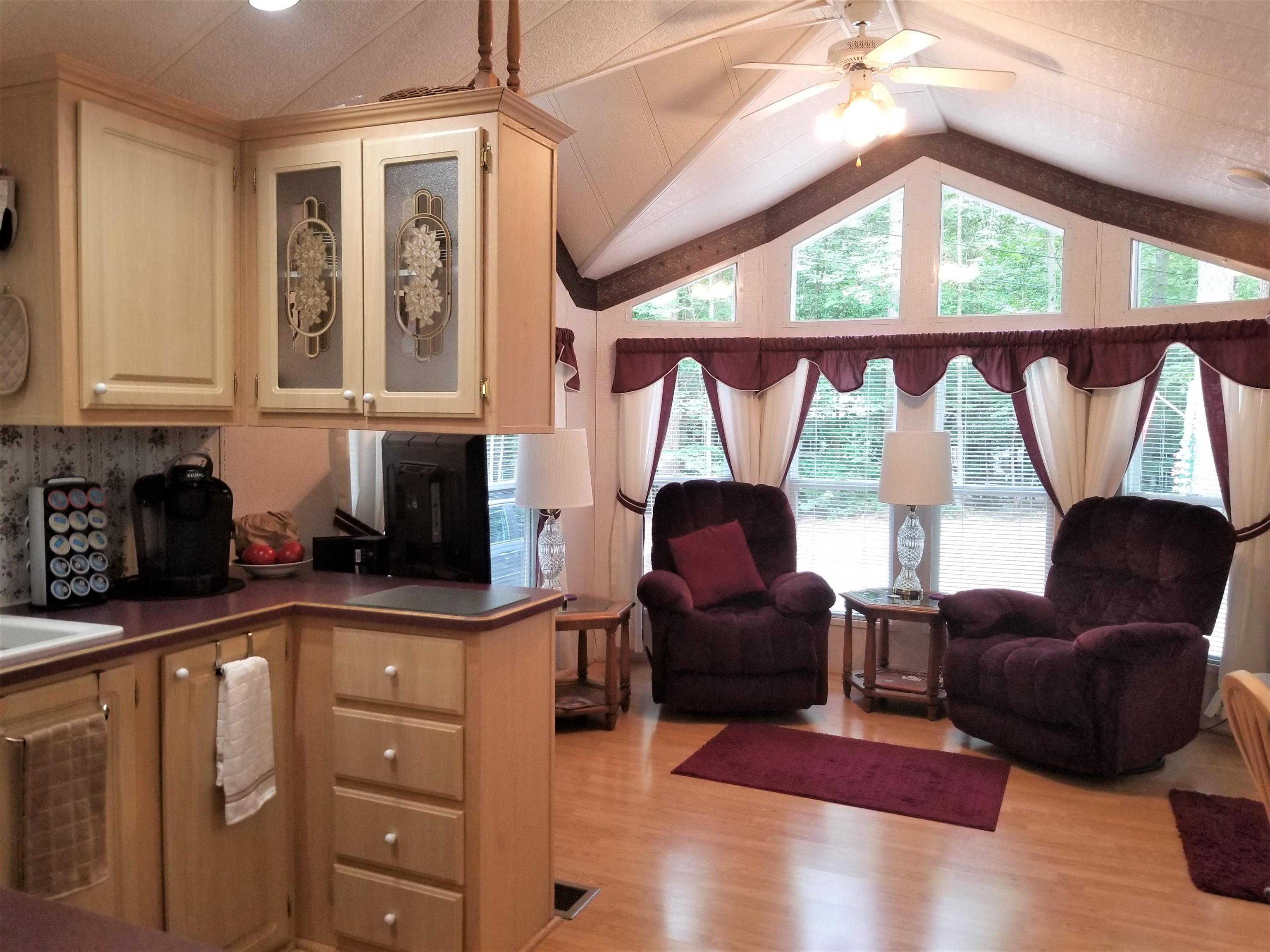 35 Pine Island Road, Unit 35 Wakefield, NH 03830 - Photo 15 of 40