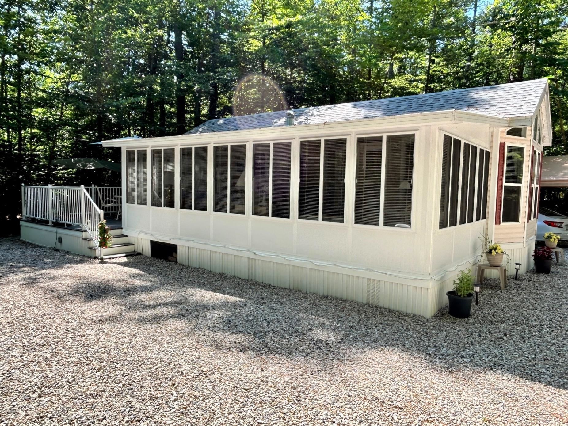 35 Pine Island Road, Unit 35 Wakefield, NH 03830 - Photo 3 of 40