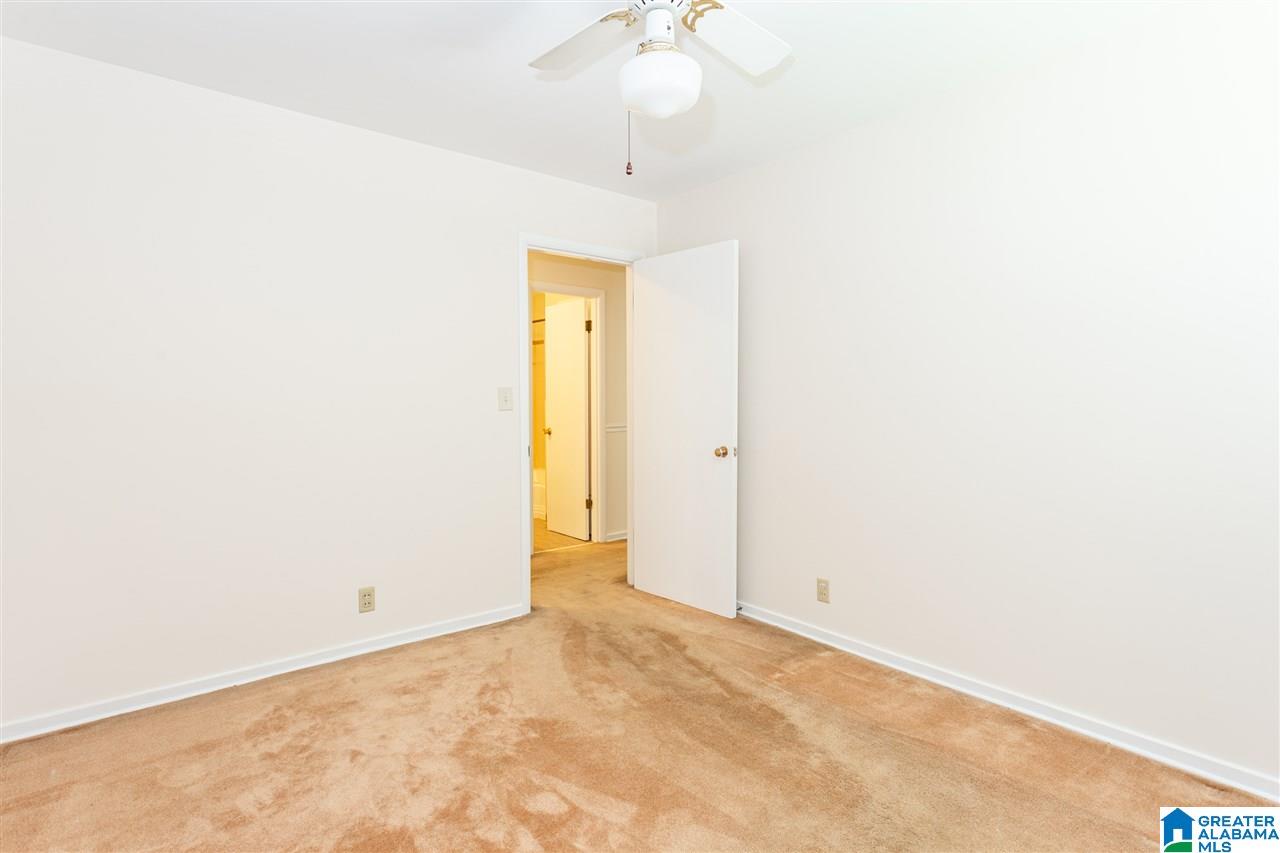 905 Barnisdale Road Birmingham, AL 35235 - Photo 18 of 36
