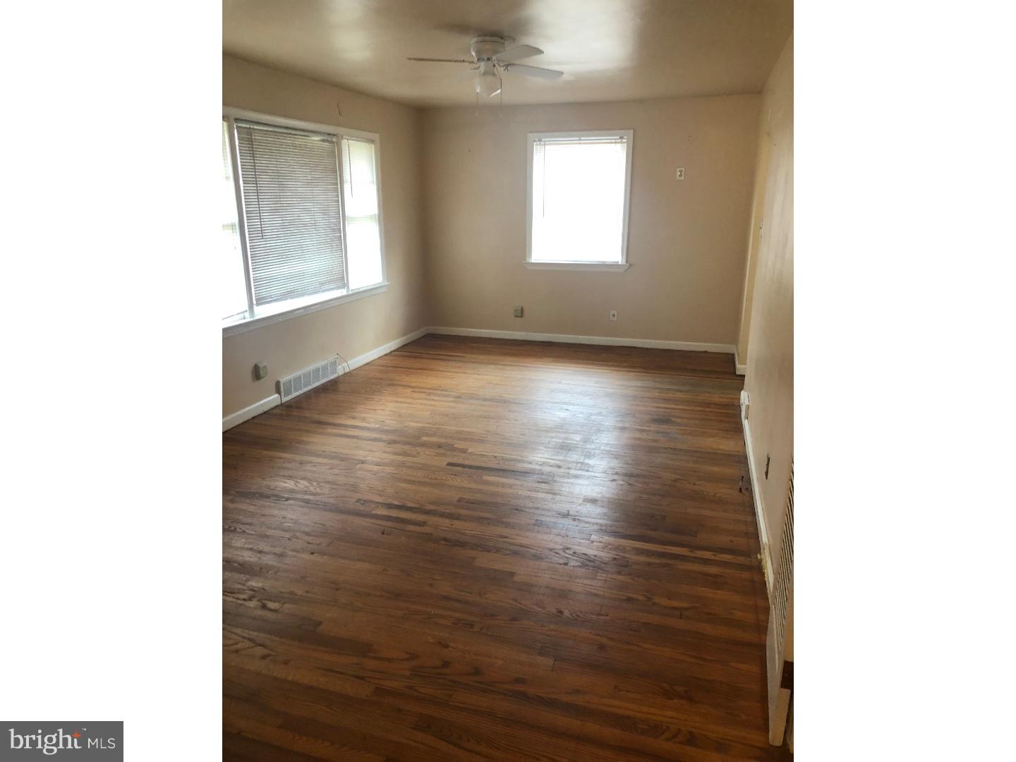 285 Harding Highway Elmer, NJ 08318 - Photo 3 of 10 Gallery Image 3