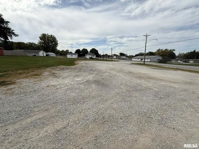 228 6th Avenue East, Andalusia, IL 61232