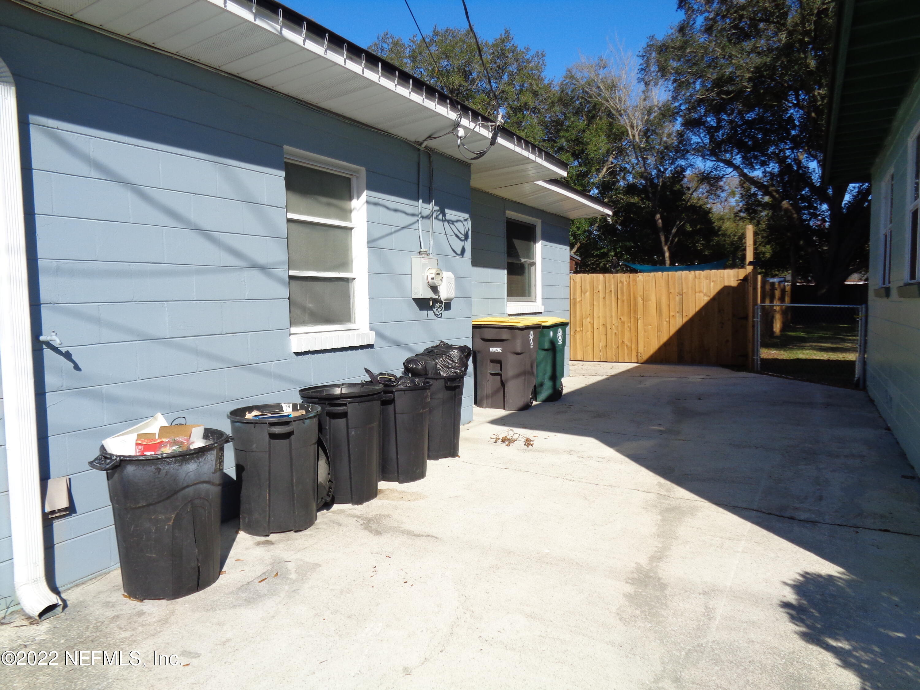 4603 Jammes Road Jacksonville, FL 32210 - Photo 4 of 42 DSC01420