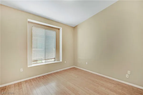 $1,750 | 2305 West Horizon Ridge Parkway, Unit 2423, Henderson, NV 89052