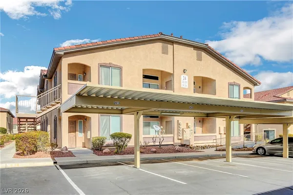 $1,750 | 2305 West Horizon Ridge Parkway, Unit 2423, Henderson, NV 89052