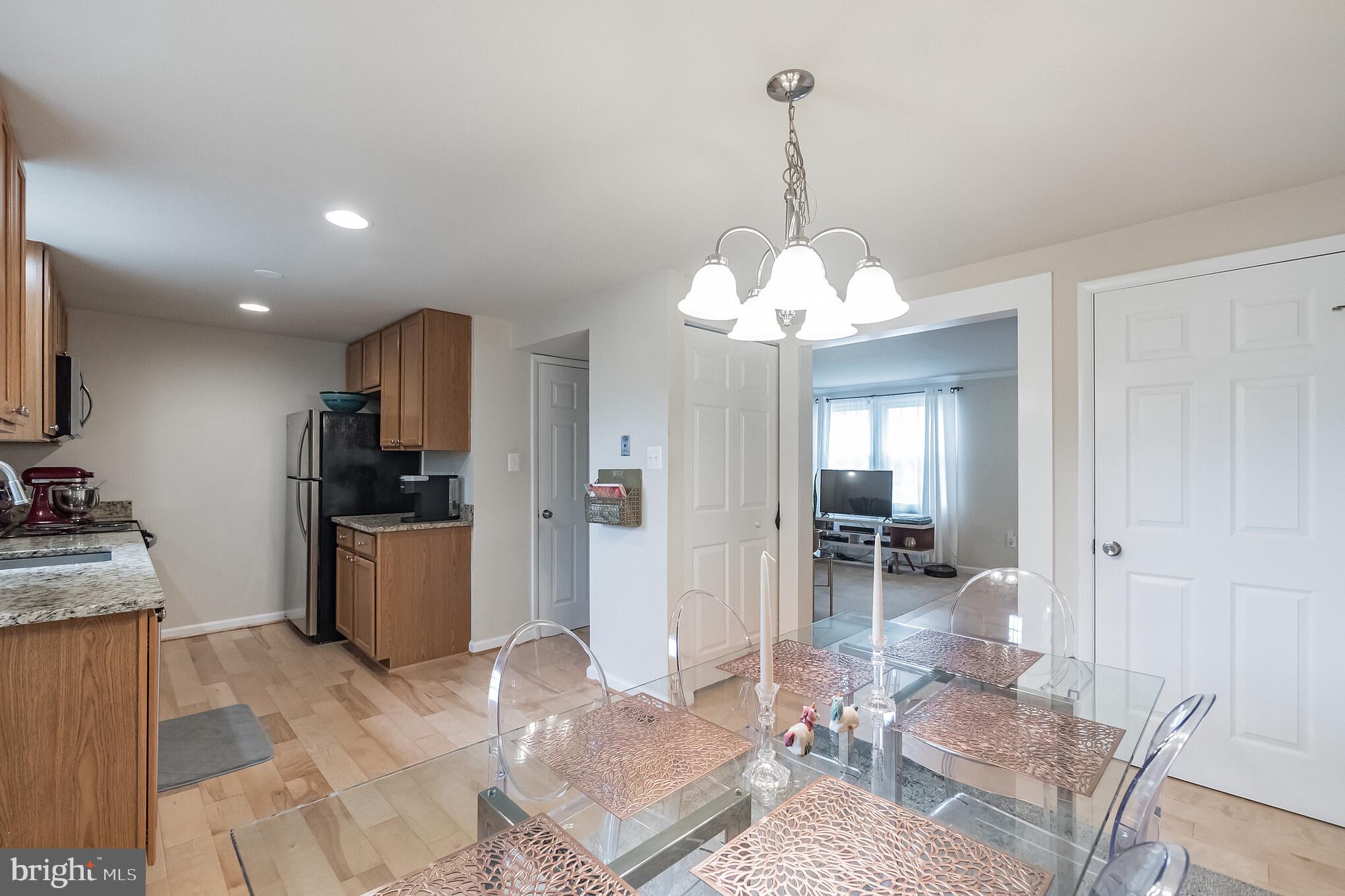 1702 Heather Lane Frederick, MD 21702 - Photo 6 of 30 Dining Room