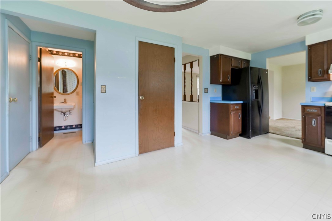 8296 Swallow Path Liverpool, NY 13090 - Photo 21 of 49 Gallery Image 21