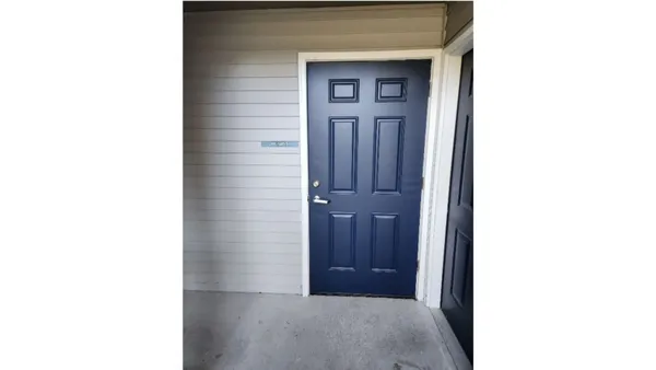 $992 | 907 South State Street, Hart, MI 49420