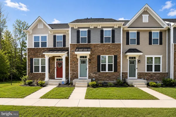 $4,000 | 46271 Mount Kellogg Terrace, Sterling, VA 20164