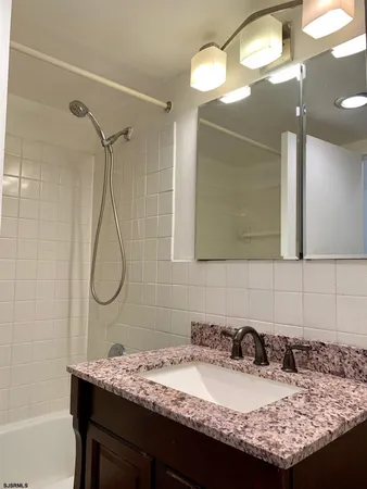 $1,625 | 101 South Plaza Place, Unit 802, Atlantic City, NJ 08401