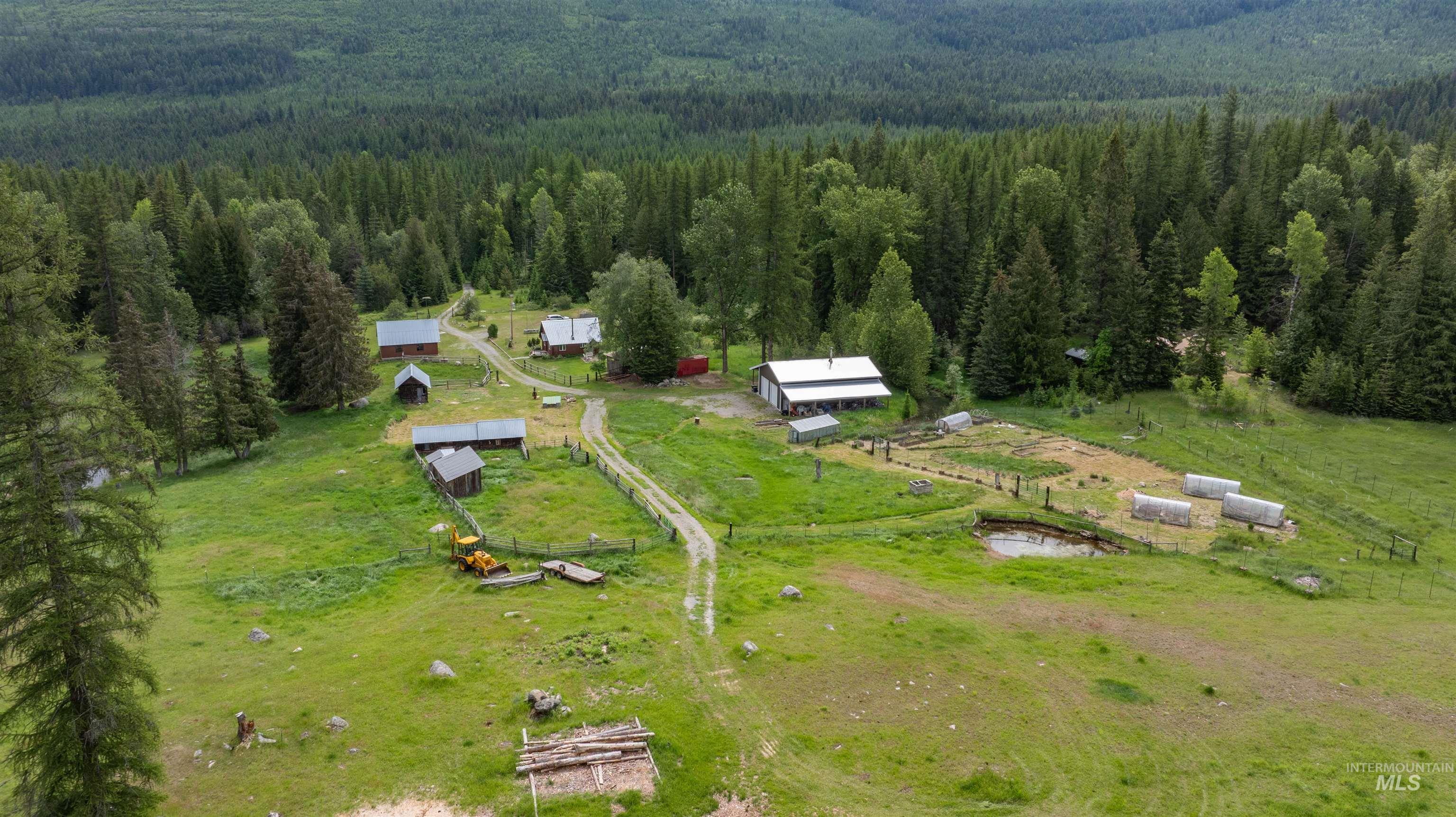 5692 Meadow Creek Road Bonners Ferry, ID 83805 - Photo 3 of 50