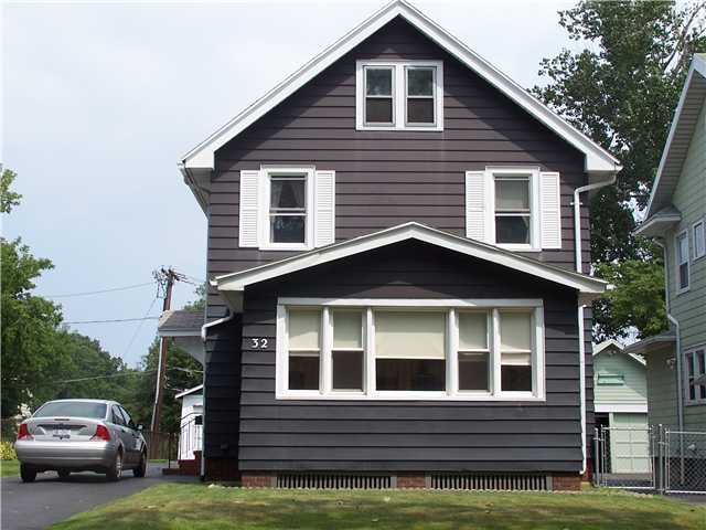 32 Holcroft Road Rochester, NY 14612 - Photo 1 of 1 Exterior Front