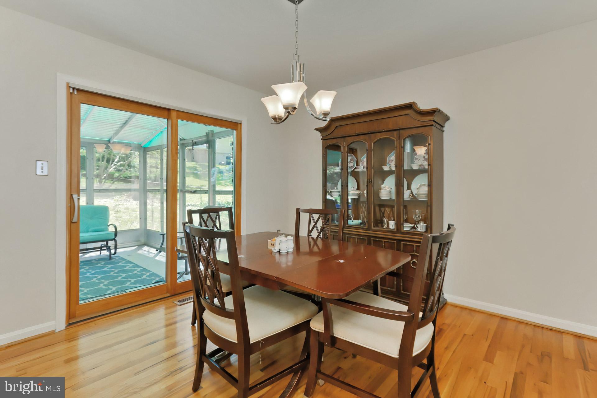 9529 Stevebrook Road Fairfax, VA 22032 - Photo 12 of 52 Dining Room to Screened in porch