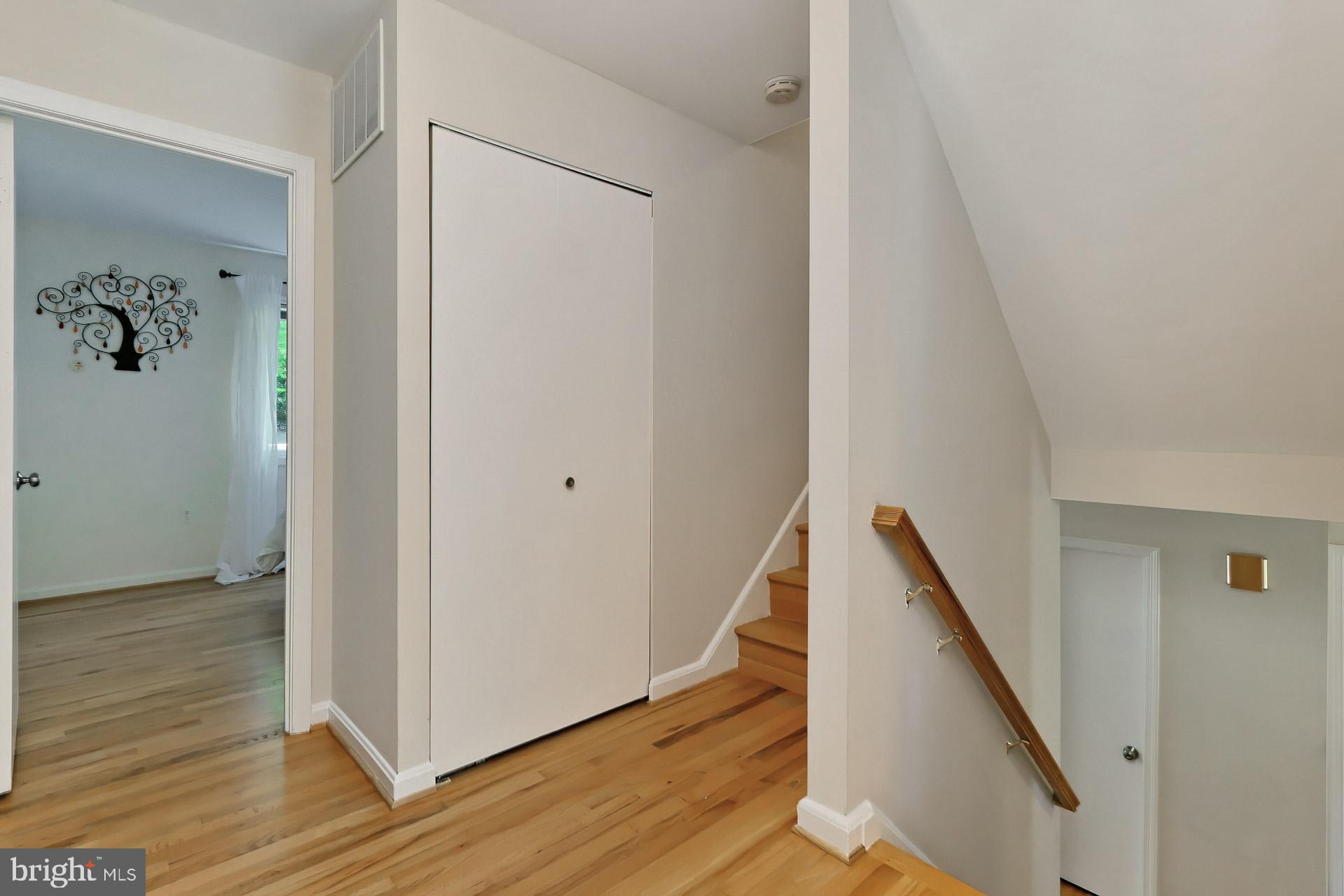 9529 Stevebrook Road Fairfax, VA 22032 - Photo 20 of 52 Split Level