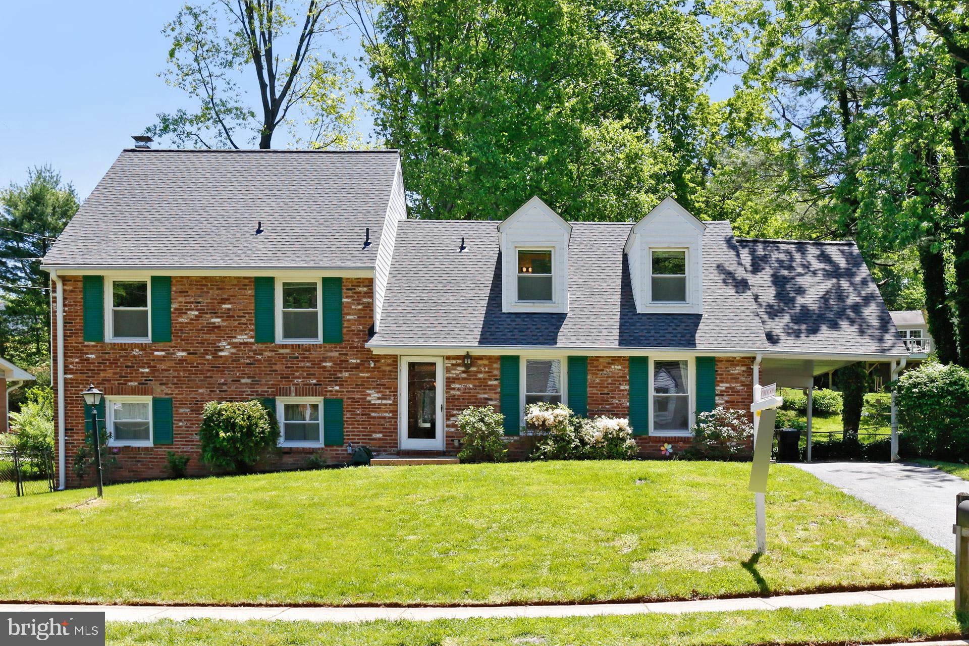 9529 Stevebrook Road Fairfax, VA 22032 - Photo 3 of 52 Home w/ Brand New Roof!