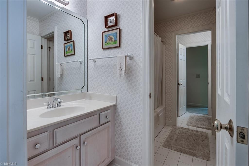2172 Stone Bridge Road Asheboro, NC 27205 - Photo 23 of 30 Upstairs Jack & Jill Bath