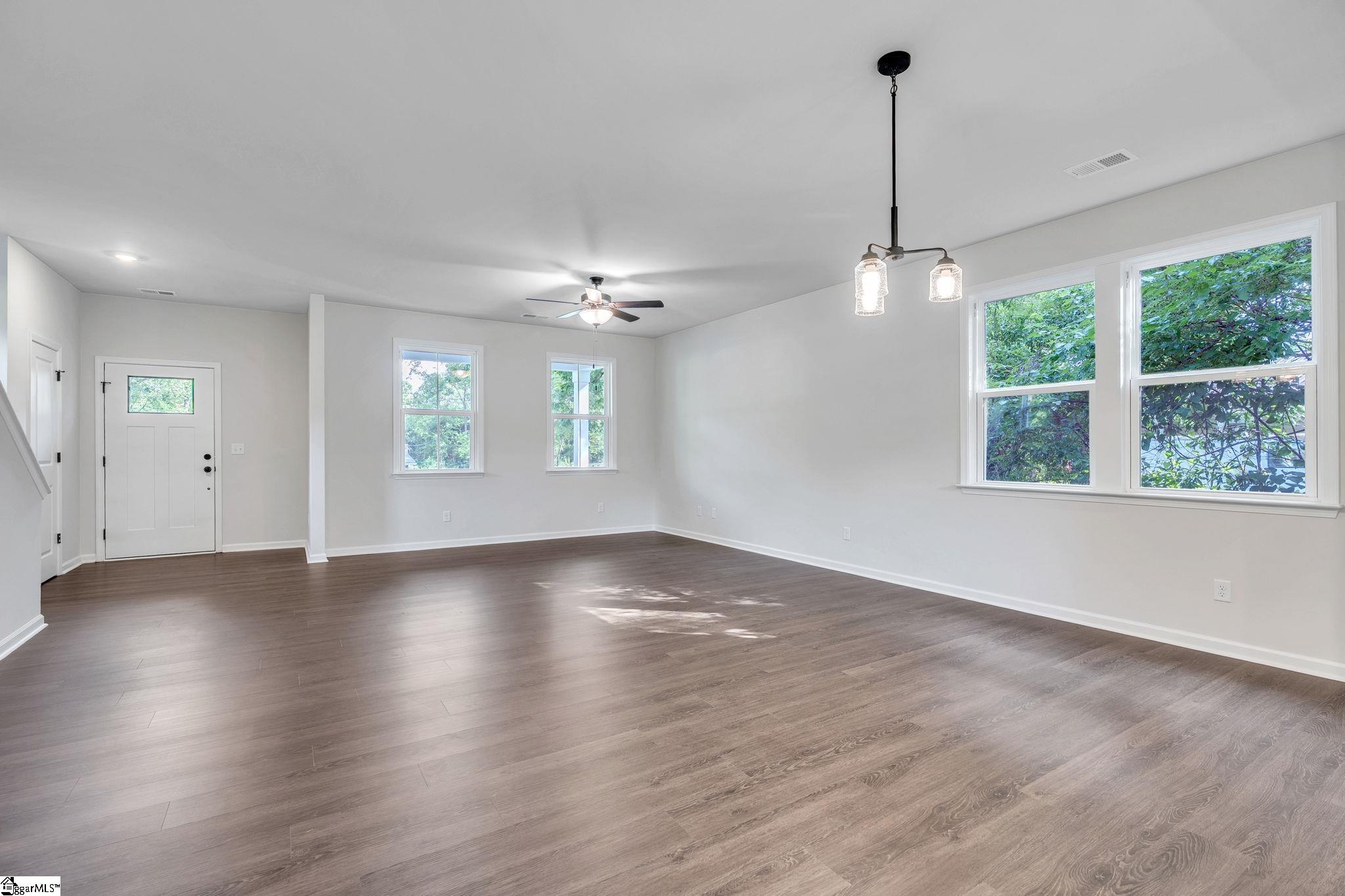 7 Power Street Greenville, SC 29611 - Photo 6 of 31