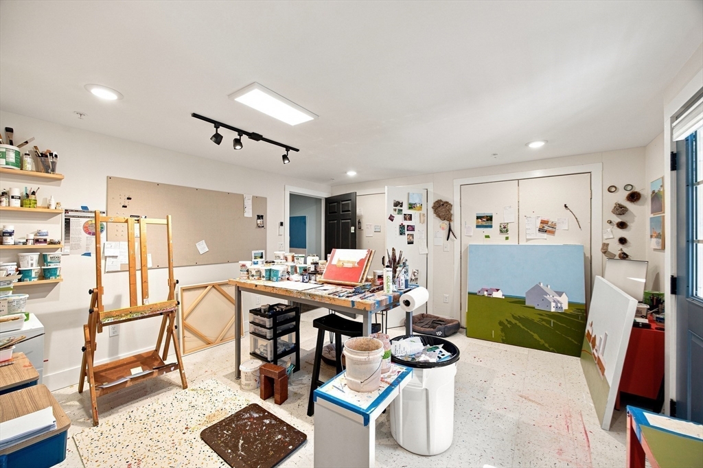 28 Ridge View Road Northampton, MA 01062 - Photo 35 of 38 Gallery Image 35