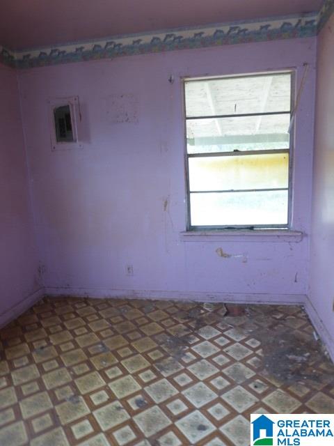 3236 45th Street Southwest Birmingham, AL 35221 - Photo 5 of 8