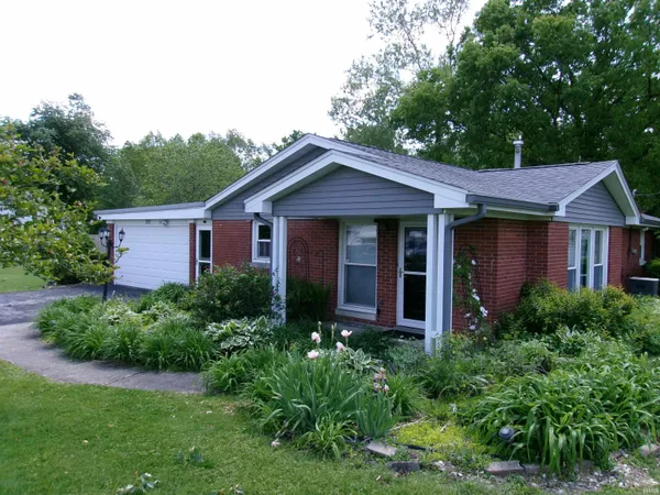 $240,000 | 2535 West Evergreen Drive, Bloomington, IN 47404