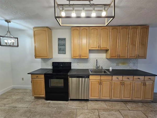 $110,000 | 2050 Oleander Boulevard, Unit 10105, Fort Pierce, FL 34950