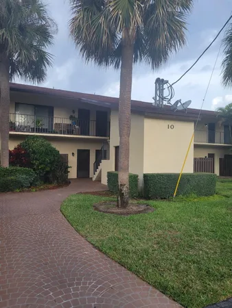 $110,000 | 2050 Oleander Boulevard, Unit 10105, Fort Pierce, FL 34950