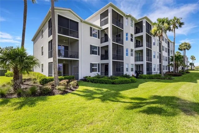 $350,000 | 1020 Tidewater Shores Loop, Unit 108, Bradenton, FL 34208