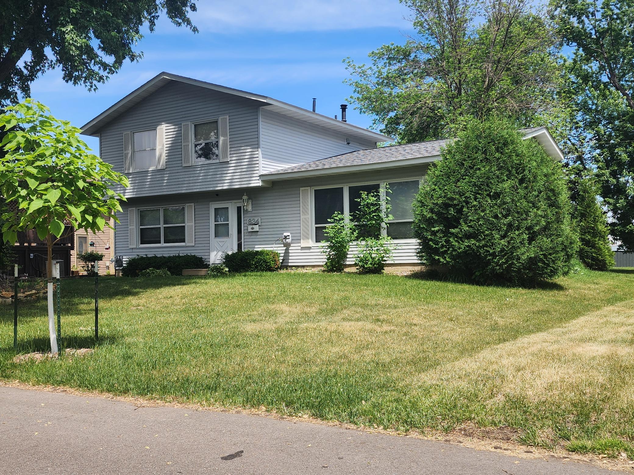 834 13th Avenue Southeast Rochester, MN 55904 - Photo 2 of 24