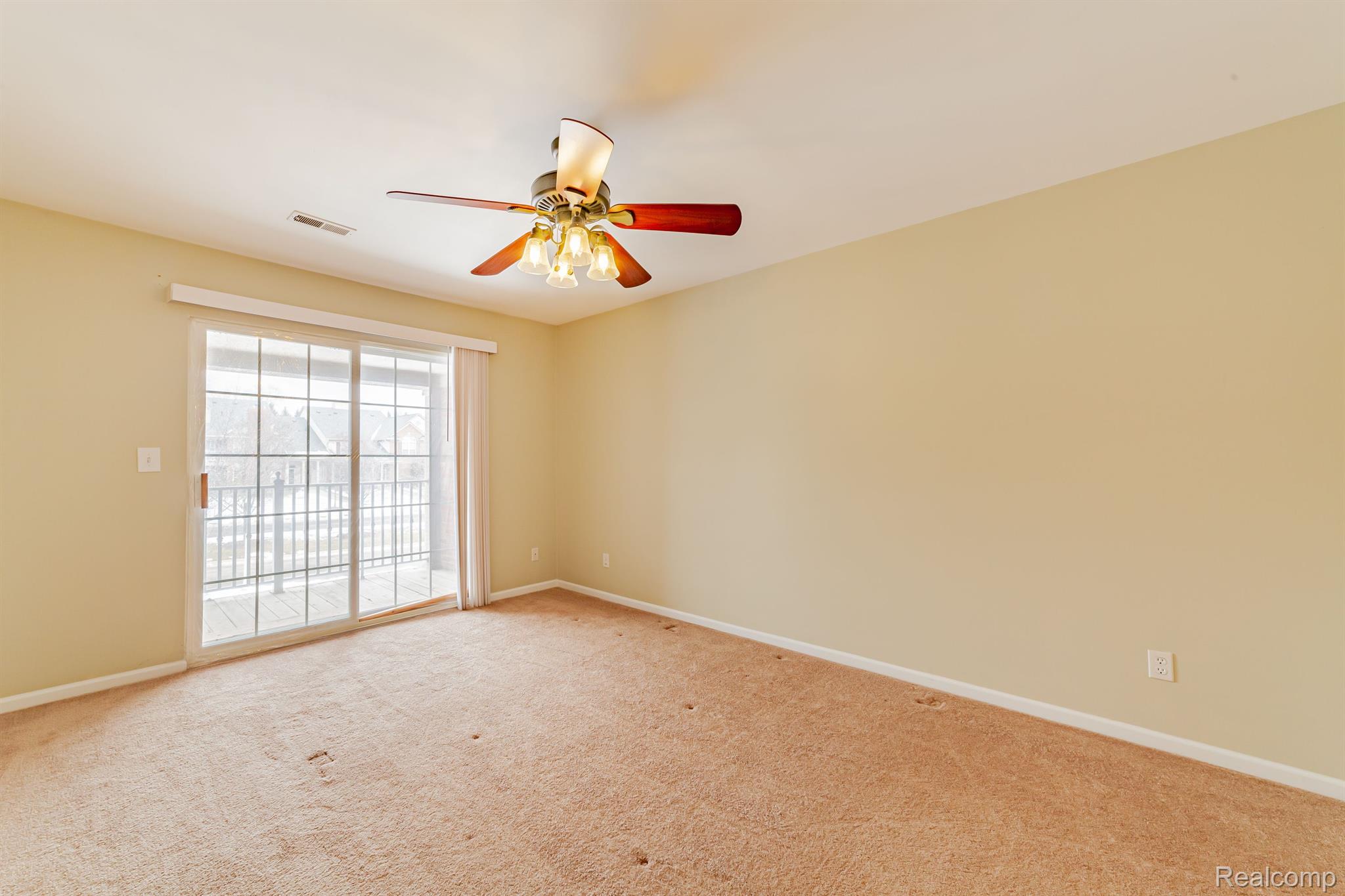 3553 Oakmonte Boulevard, Unit 48 Rochester, MI 48306 - Photo 11 of 32 Gallery Image 11