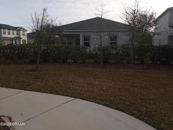 $2,500 | 5400 Hutchinson Street, Port Orange, FL 32128