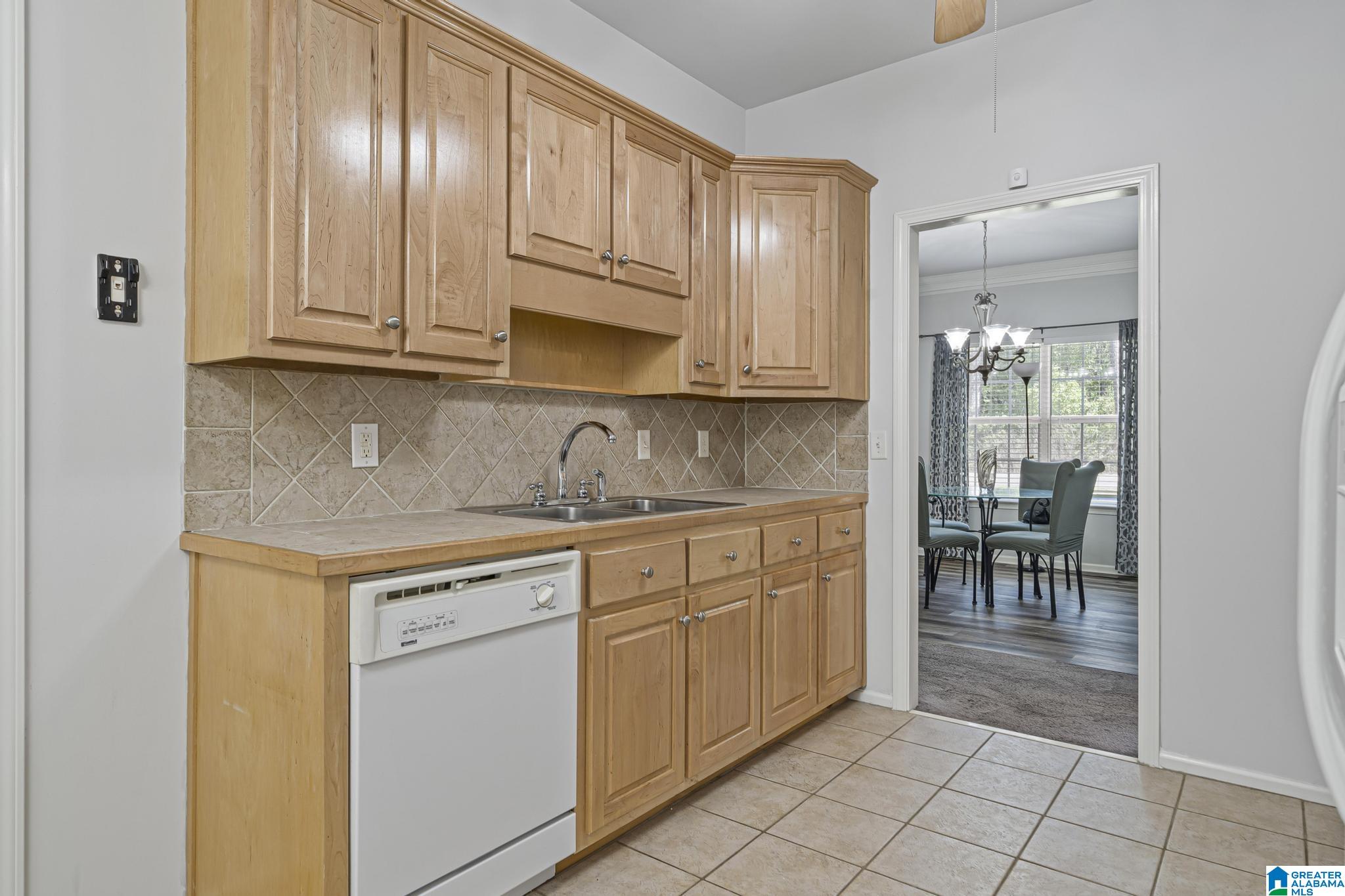 5639 Dug Hollow Road Pinson, AL 35126 - Photo 10 of 39