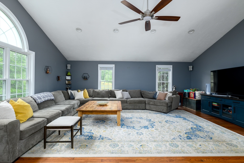9 Cameron Drive Rutland, MA 01543 - Photo 8 of 30