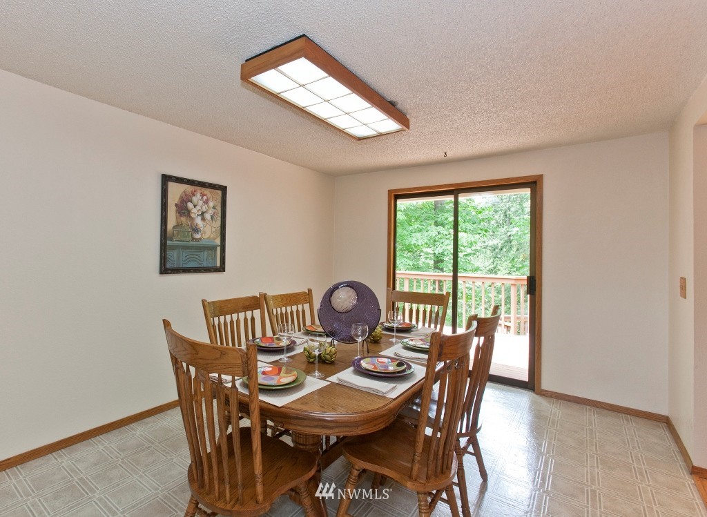 23008 53rd Avenue Southeast Bothell, WA 98021 - Photo 4 of 15