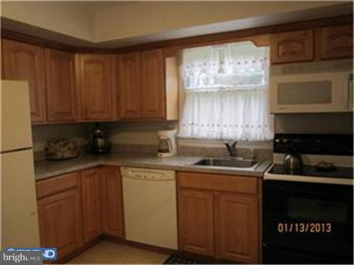 23 Barrel Run Road Quakertown, PA 18951 - Photo 11 of 25 Kitchen