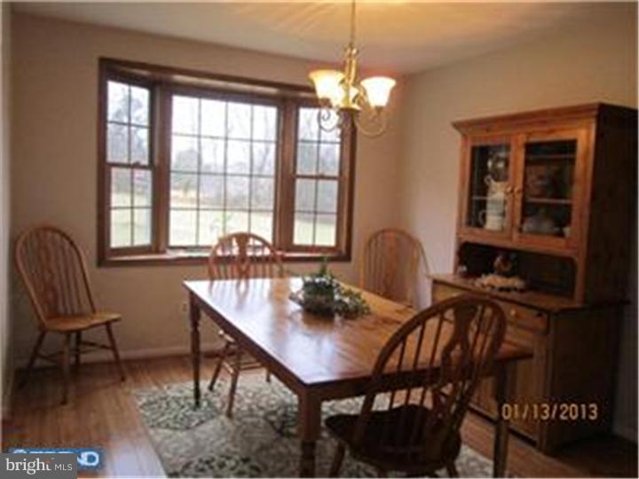23 Barrel Run Road Quakertown, PA 18951 - Photo 8 of 25 Dining Room