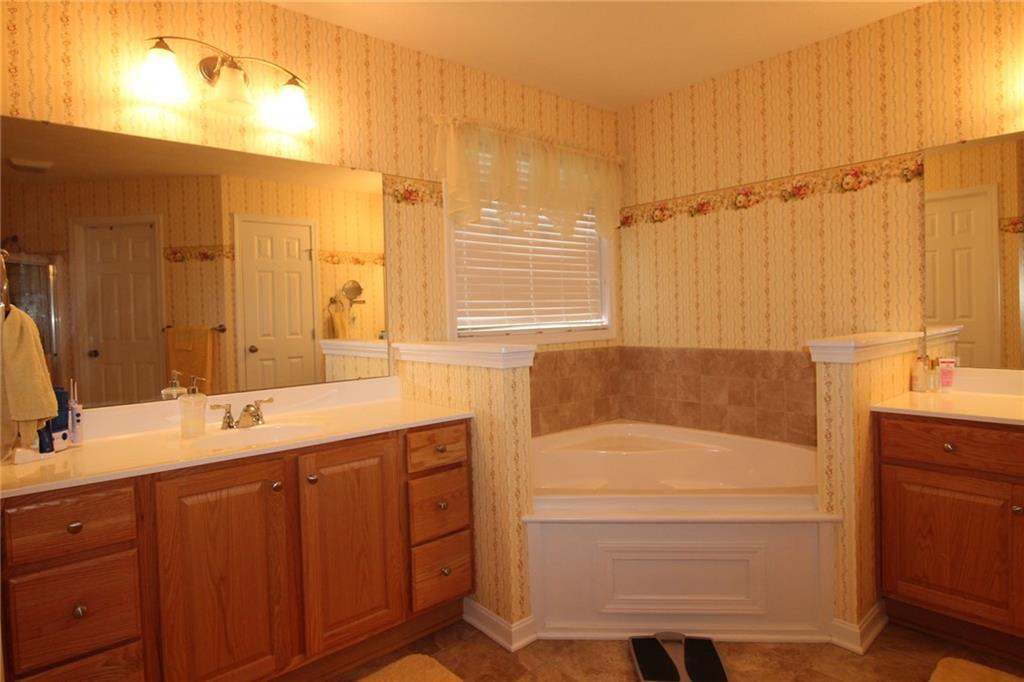 520 Wendel Road Irwin, PA 15642 - Photo 20 of 25 Gallery Image 20