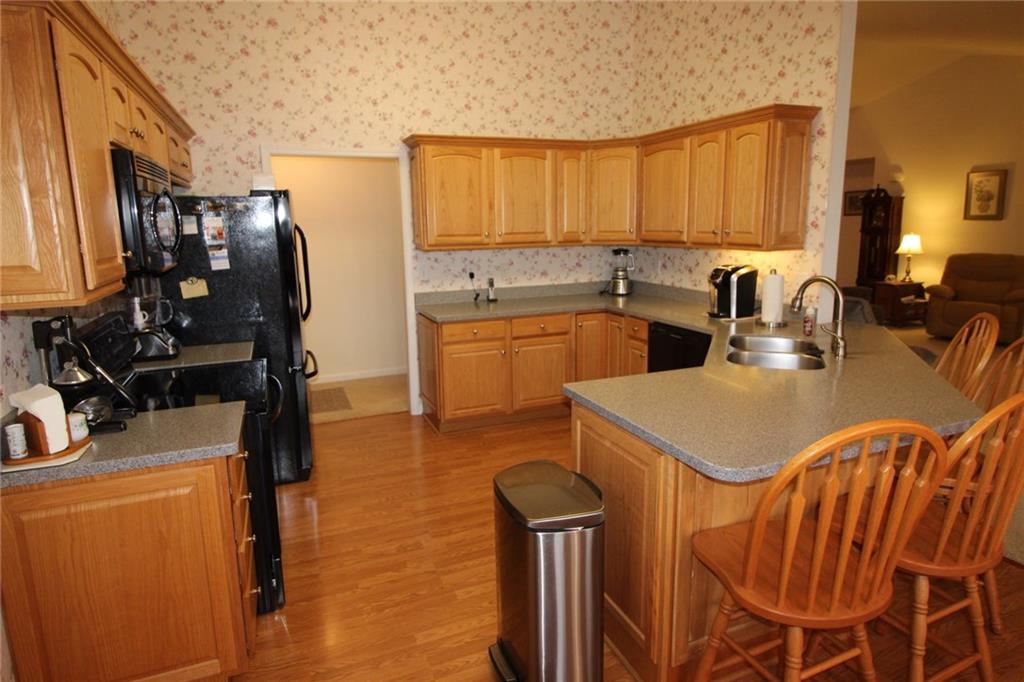 520 Wendel Road Irwin, PA 15642 - Photo 7 of 25 Gallery Image 7