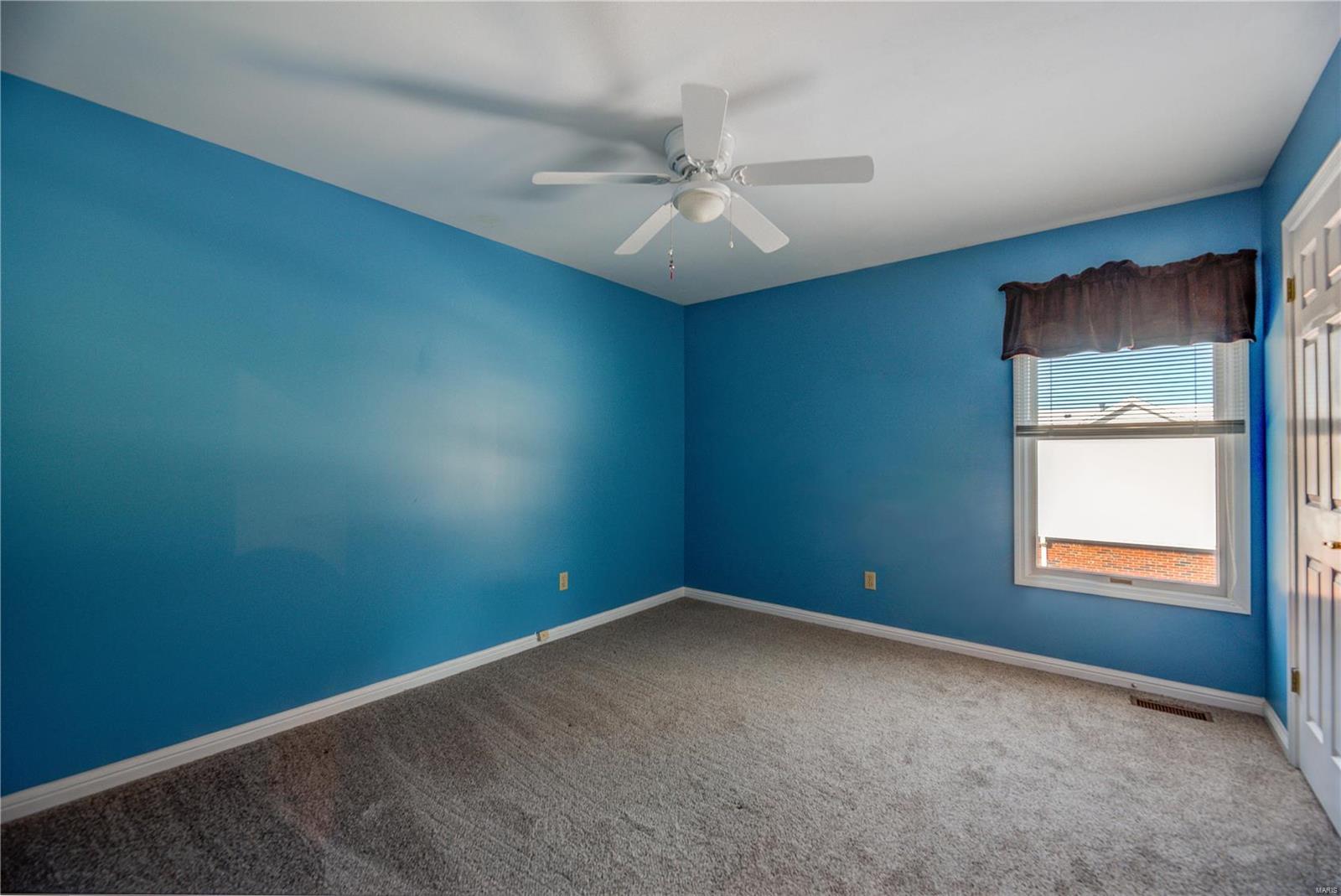 14136 Ladue Road Chesterfield, MO 63017 - Photo 19 of 27 Gallery Image 19