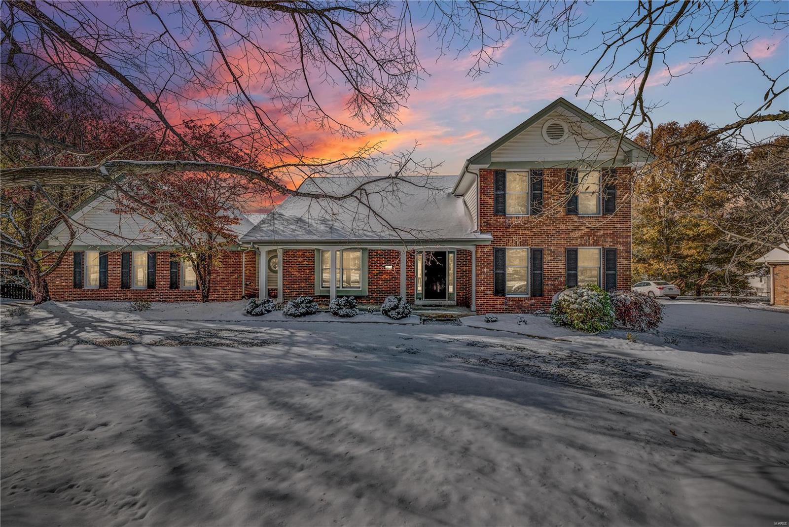 14136 Ladue Road Chesterfield, MO 63017 - Photo 27 of 27 Gallery Image 27