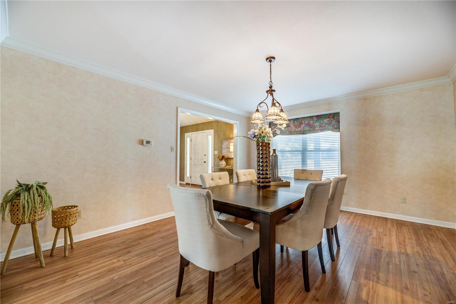 14136 Ladue Road Chesterfield, MO 63017 - Photo 7 of 27 Gallery Image 7