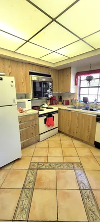 $389,000 | 493 Southwest 28th Avenue, Delray Beach, FL 33445