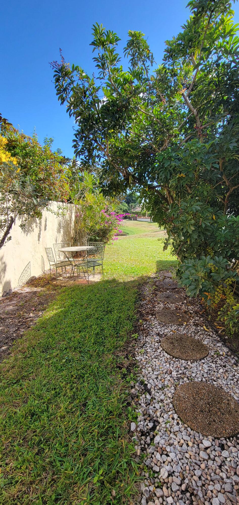 493 Southwest 28th Avenue Delray Beach, FL 33445 - Photo 38 of 48 20251120_111237