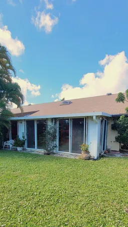 $389,000 | 493 Southwest 28th Avenue, Delray Beach, FL 33445